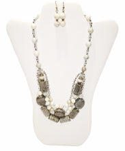 Load image into Gallery viewer, Jaded Gray Necklace
